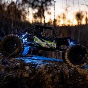 Axial AXP8 Gilamon 2.2 RTR Rock Crawler