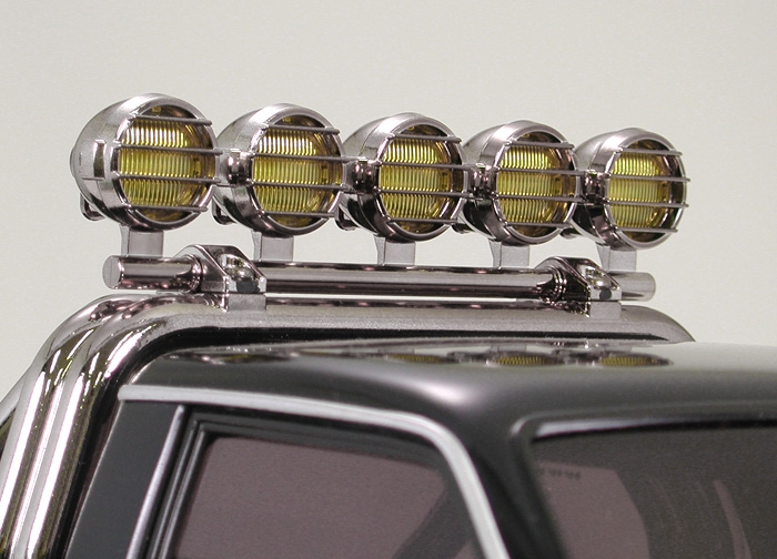 Inside Tamiya’s Super Detailed High-Lift Off-Road Pick-Ups