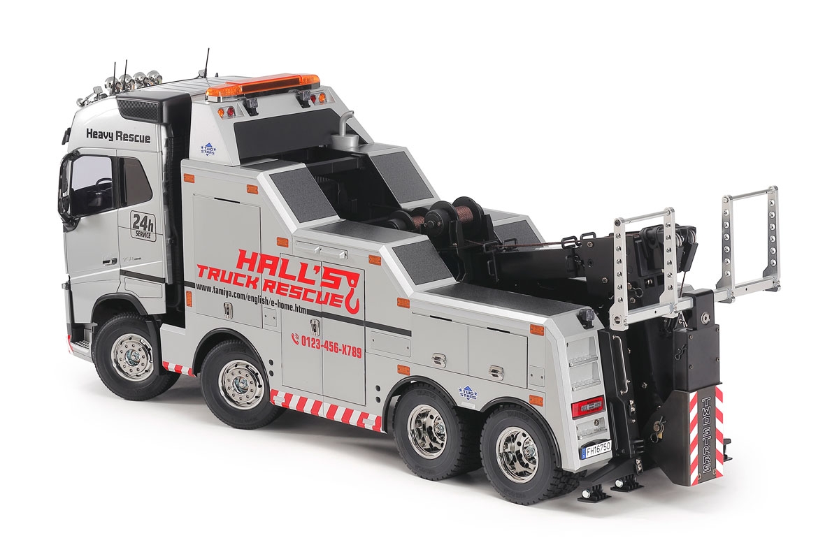 Inside The Impressive Tamiya Volvo FH16 Tow Truck