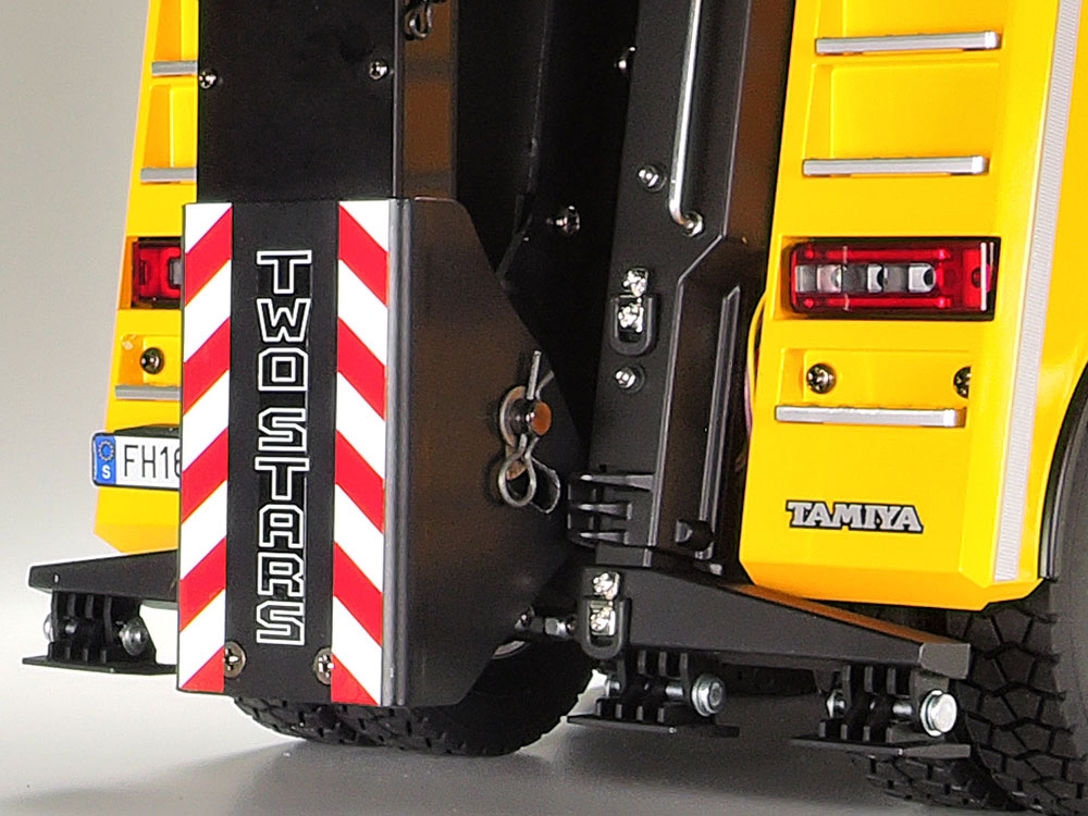 Inside The Impressive Tamiya Volvo FH16 Tow Truck